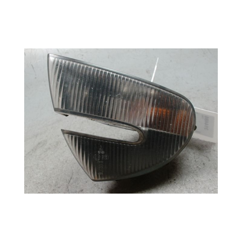 CLIGNOTANT GAUCHE ALFA ROMEO 147 5P