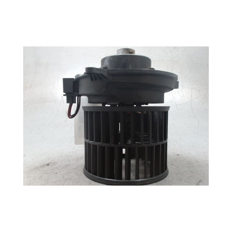 MOTEUR VENTILATEUR CHAUFFAGE FORD FUSION 2005-