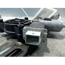 MECANISME+MOTEUR LEVE-GLACE AVANT DROIT FIAT 500 2007-