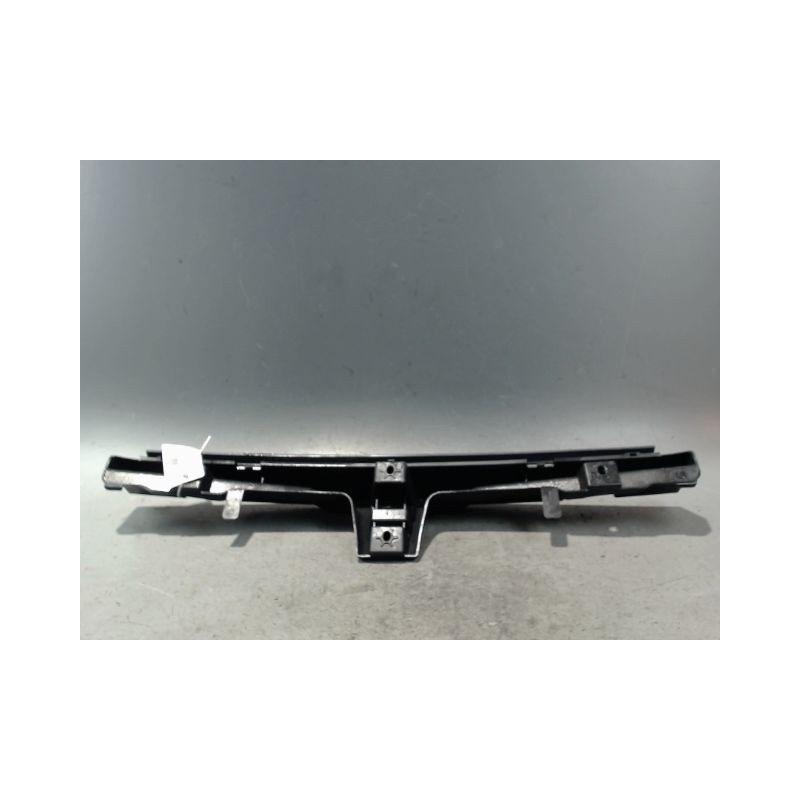 SUPPORT CENTRAL PARE-CHOC ARRIERE  CITROEN DS4