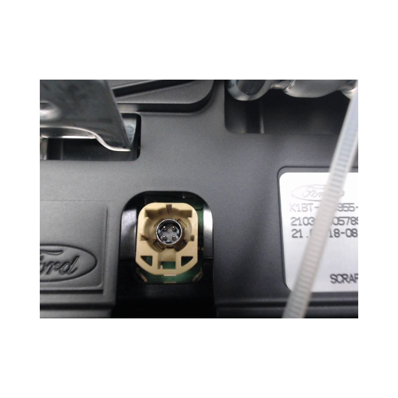 ECRAN GPS FORD PUMA
