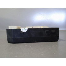 BOITE A FUSIBLES RENAULT MEGANE