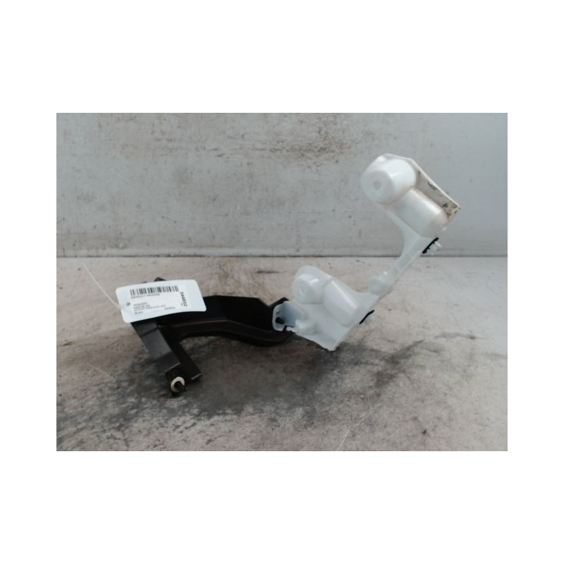 SUPPORT PARE-CHOC ARD RENAULT MEGANE