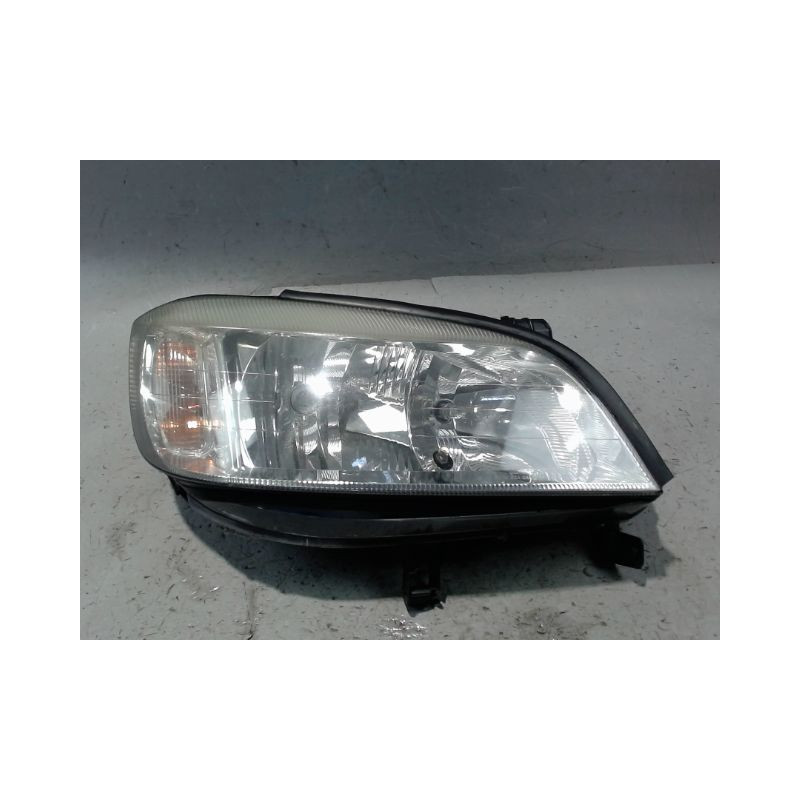 PHARE DROIT OPEL ZAFIRA