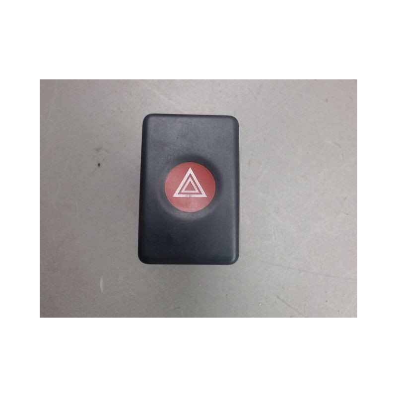 BOUTON DE WARNING DACIA LOGAN