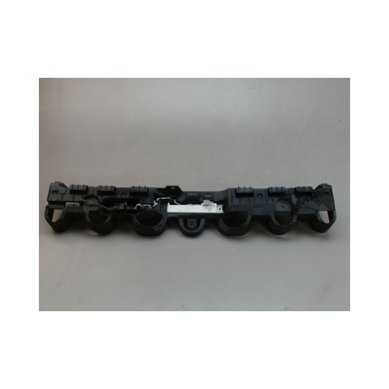SUPPORT CENTRAL PARE-CHOC ARRIERE  RENAULT CLIO