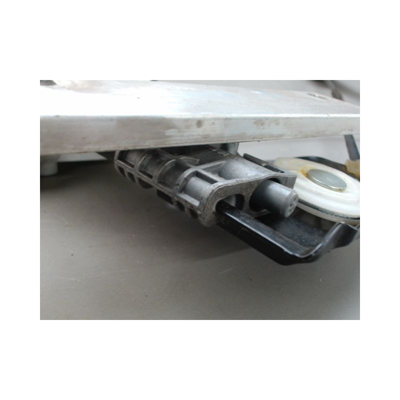 MECANISME LEVE-GLACE AVANT DROIT OPEL ASTRA