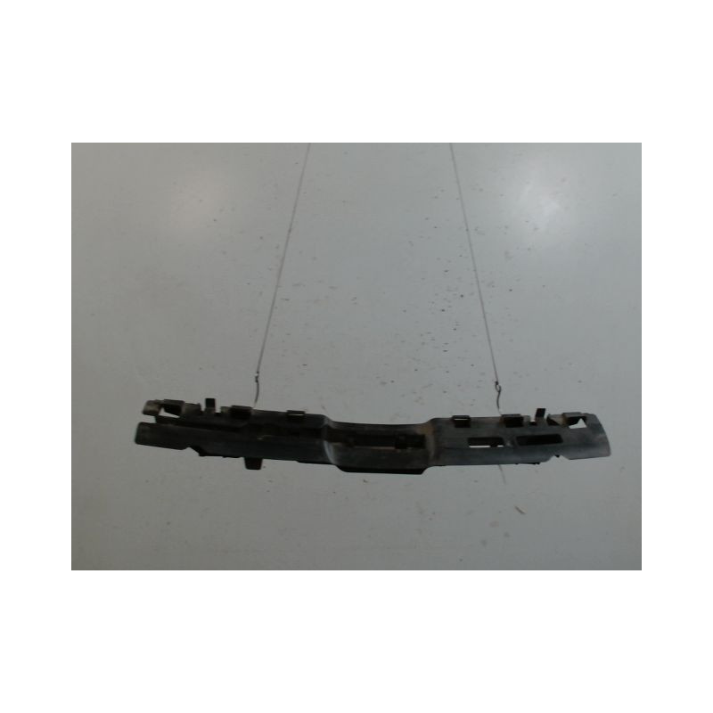 SUPPORT CENTRAL PARE-CHOC ARRIERE  RENAULT CLIO