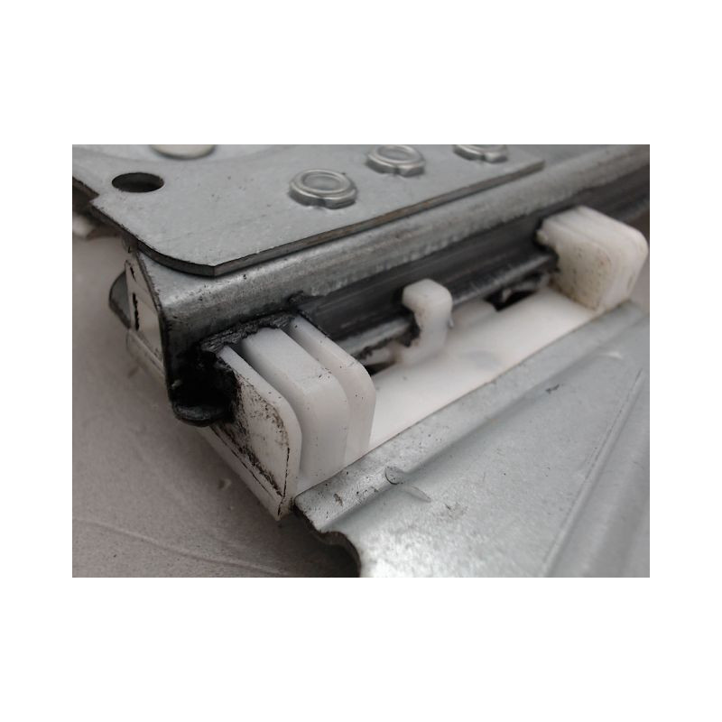 MECANISME LEVE-GLACE AVANT GAUCHE PEUGEOT 107