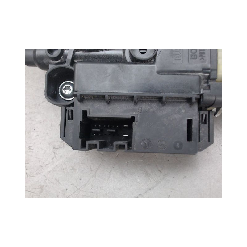 MECANISME LEVE-GLACE AVANT GAUCHE VOLKSWAGEN POLO