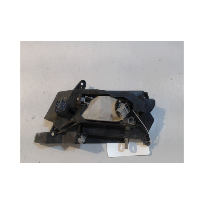 PHARE ANTIBROUILLARD AVANT DROIT MAZDA MAZDA 3  5P