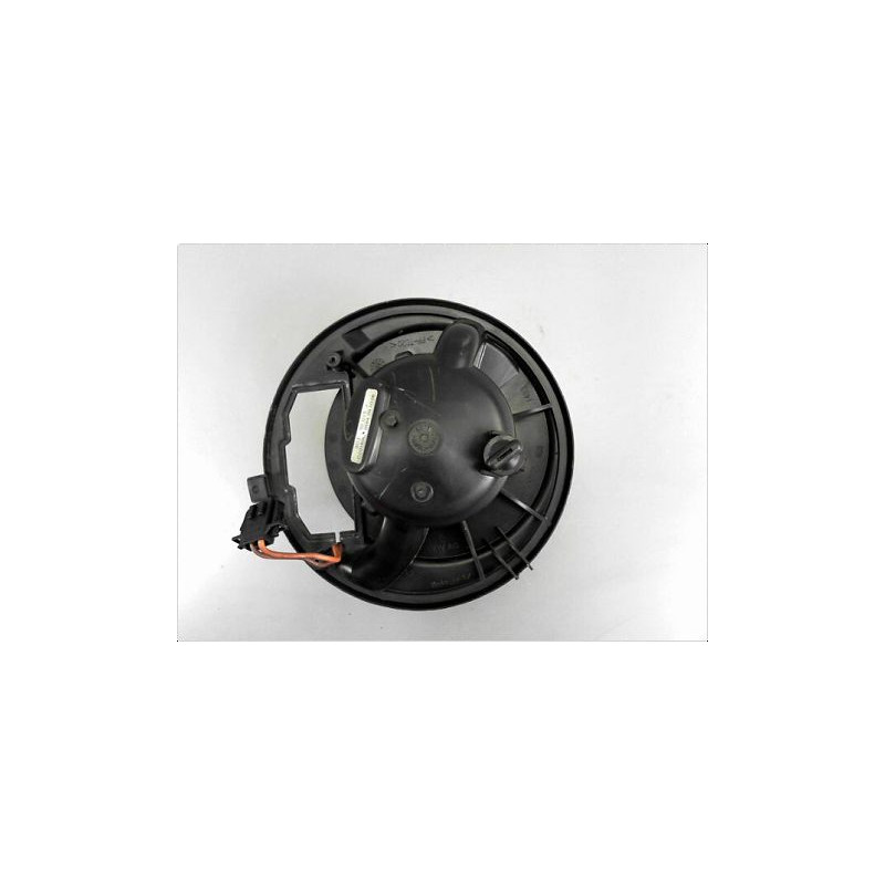 MOTEUR VENTILATEUR CHAUFFAGE VOLKSWAGEN PASSAT SW 05-10