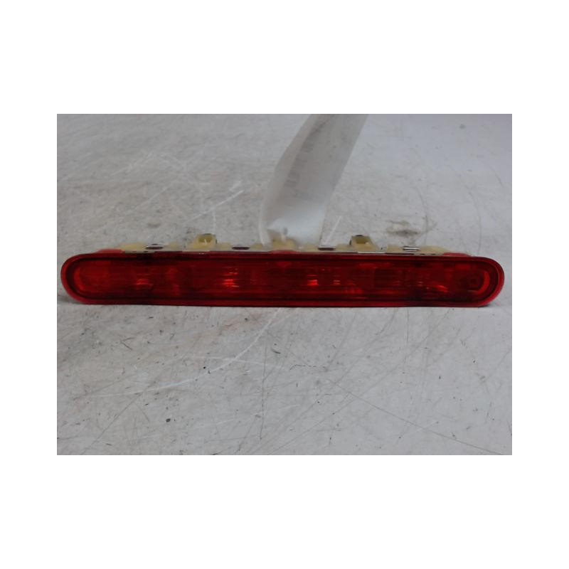 FEUX STOP SUPPLEMENTAIRE PEUGEOT 207 2009-