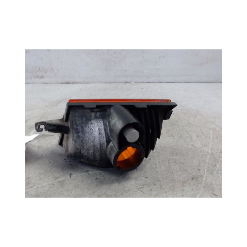 CLIGNOTANT DROIT NISSAN MICRA 2003-2005