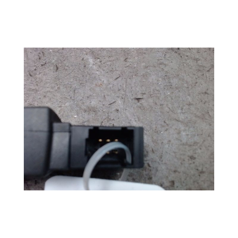 COMMANDE AUTORADIO RENAULT TWINGO 2 2010-