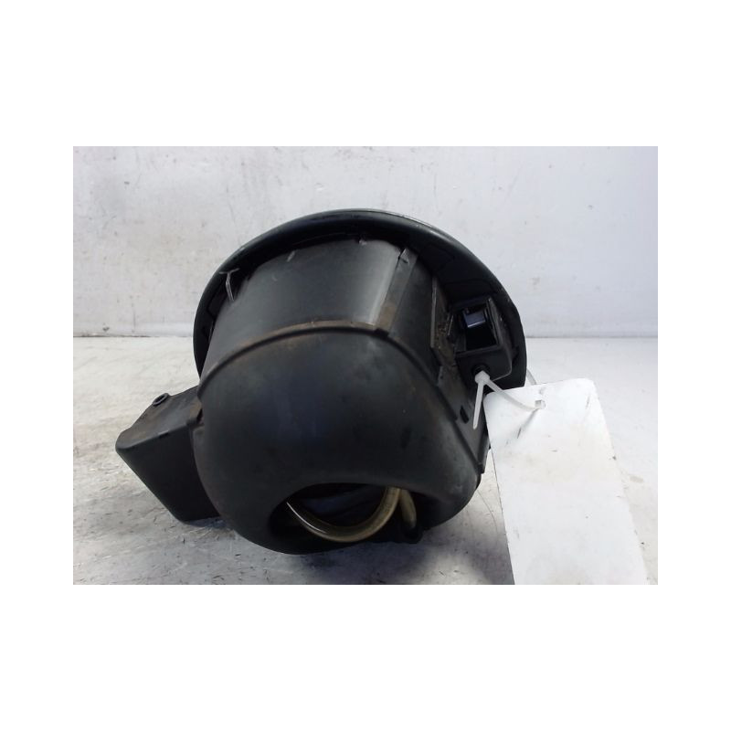 VOLET DE TRAPPE CARBURANT VOLKSWAGEN GOLF V PLUS 2005-
