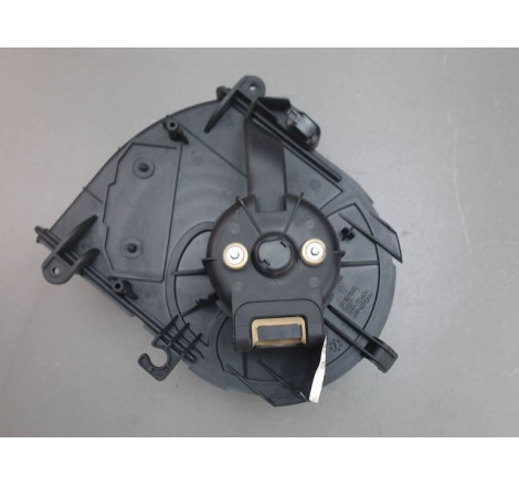 MOTEUR VENTILATEUR CHAUFFAGE