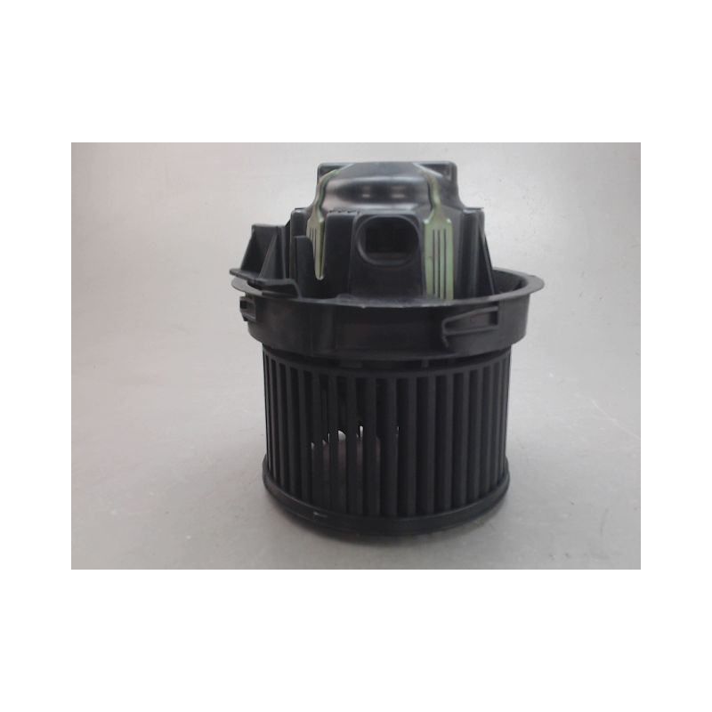 MOTEUR VENTILATEUR CHAUFFAGE PEUGEOT 207