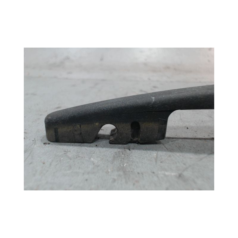 BRAS ESSUIE-GLACE ARRIERE SUZUKI SWIFT