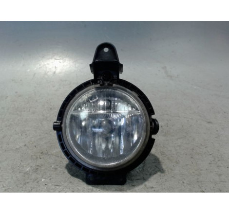 PHARE ANTIBROUILLARD AVD