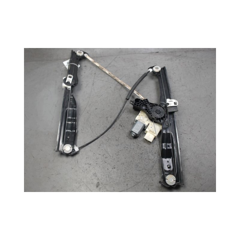 MECANISME+MOTEUR LEVE-GLACE AVANT DROIT PEUGEOT 308