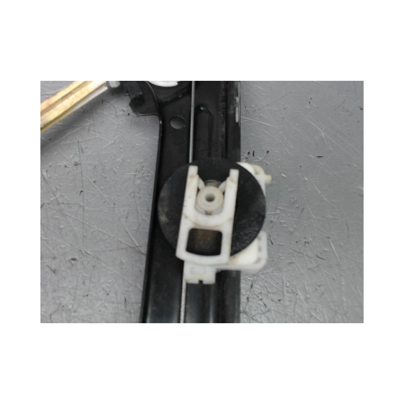 MECANISME+MOTEUR LEVE-GLACE AVANT GAUCHE PEUGEOT 308