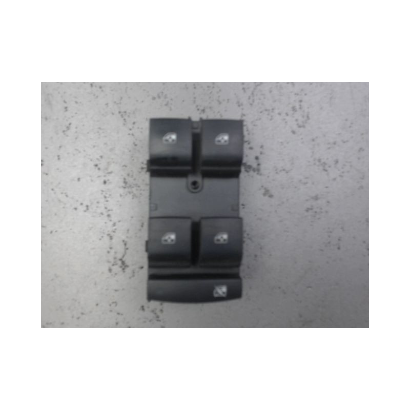 COMMANDE LEVE-GLACE PORTE AVG OPEL MERIVA