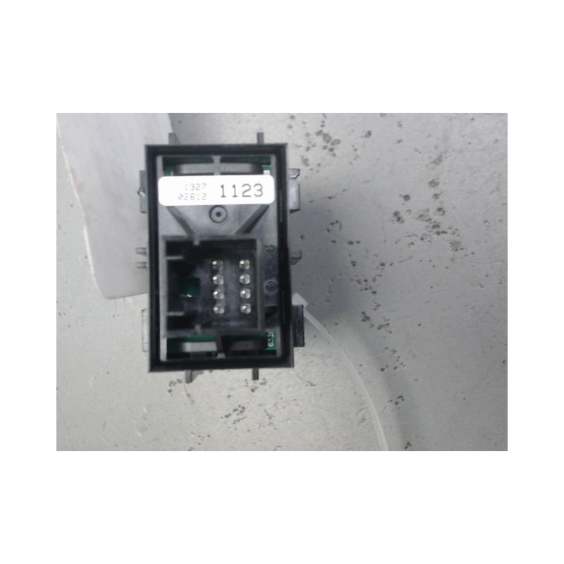INTERIEUR COMMANDE FREIN A MAIN OPEL MERIVA