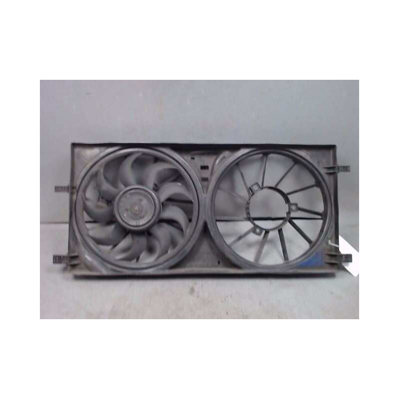 SUPPORT DE VENTILATEUR RENAULT LAGUNA III 2007-