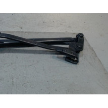BRAS ESSUIE-GLACE AVANT TOYOTA YARIS