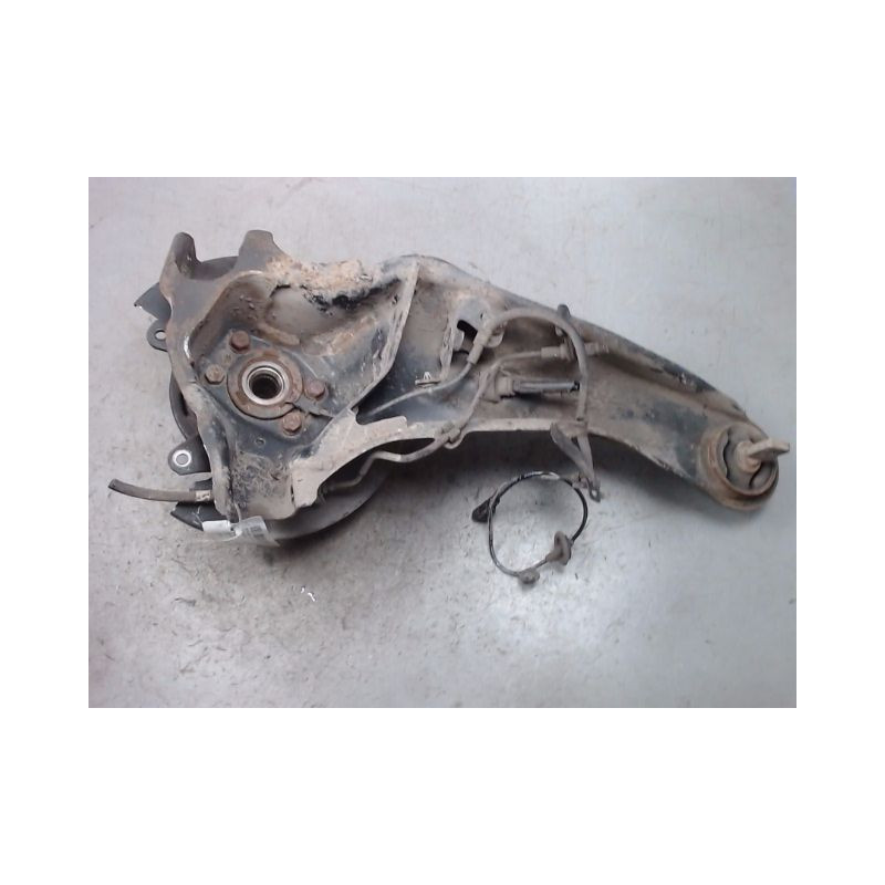 PIVOT ARRIERE DROIT MITSUBISHI OUTLANDER