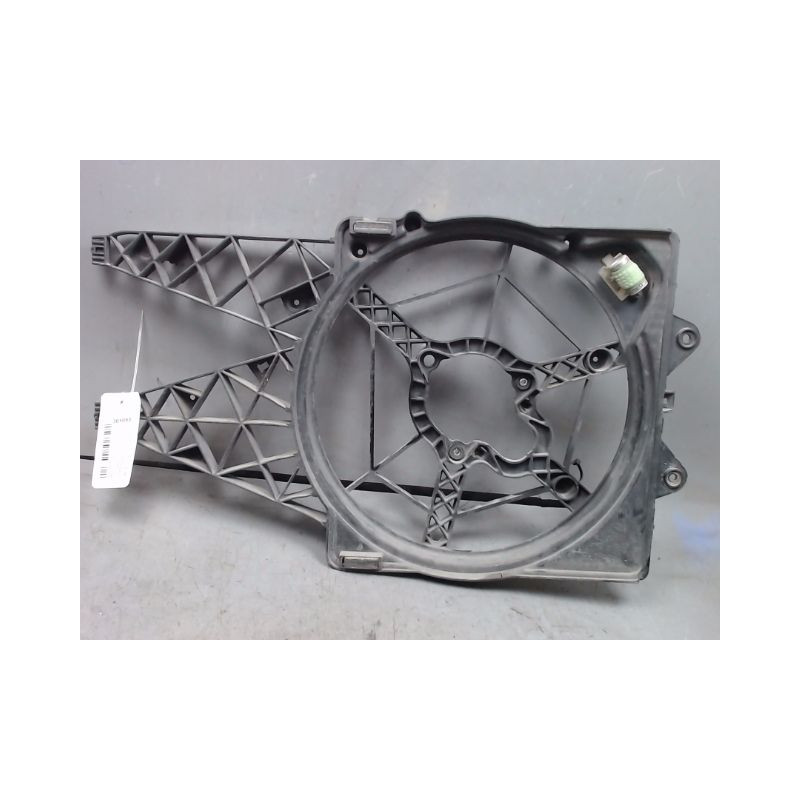 SUPPORT DE VENTILATEUR FIAT BRAVO 2007-