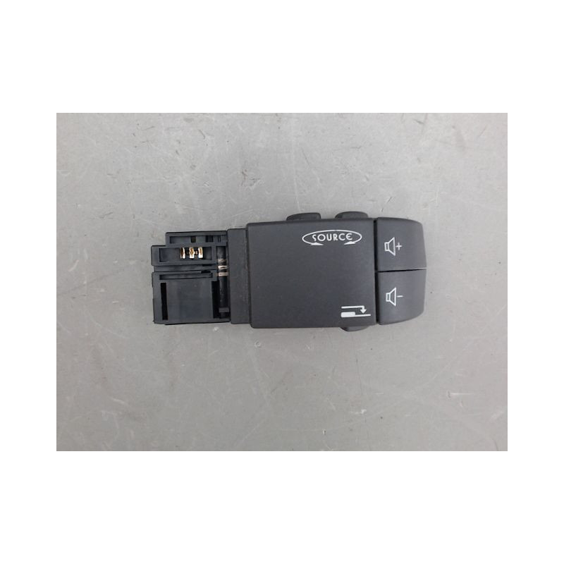 COMMANDE AUTORADIO RENAULT WIND
