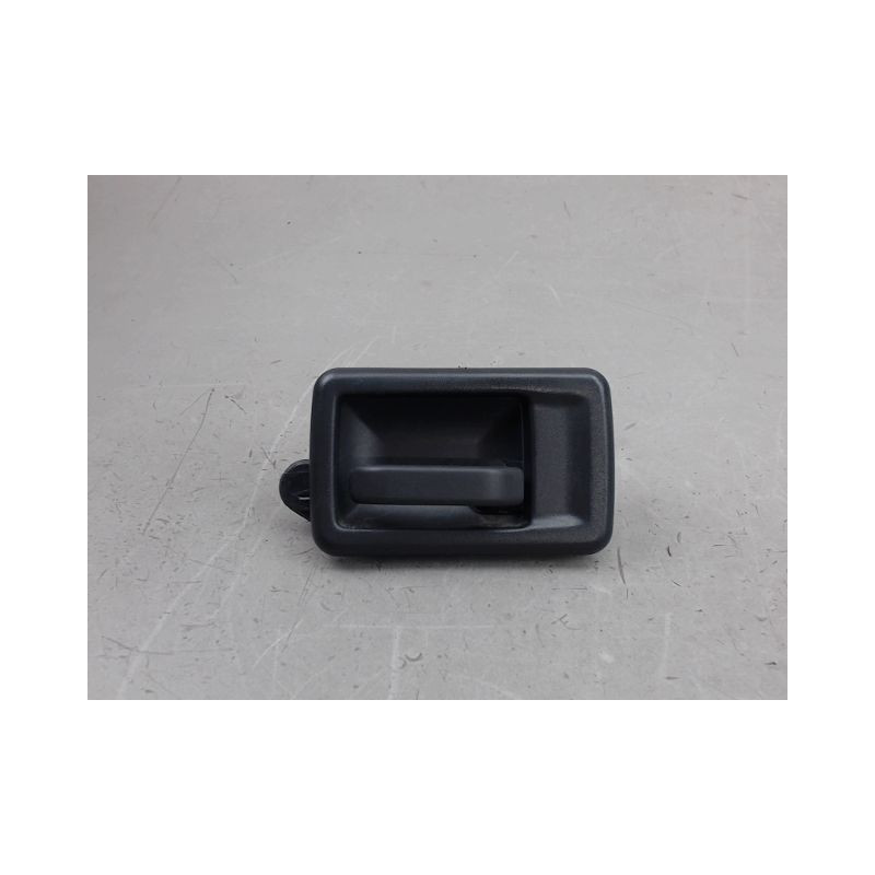 POIGNEE INTERIEURE PORTE AVANT DROIT PEUGEOT 106