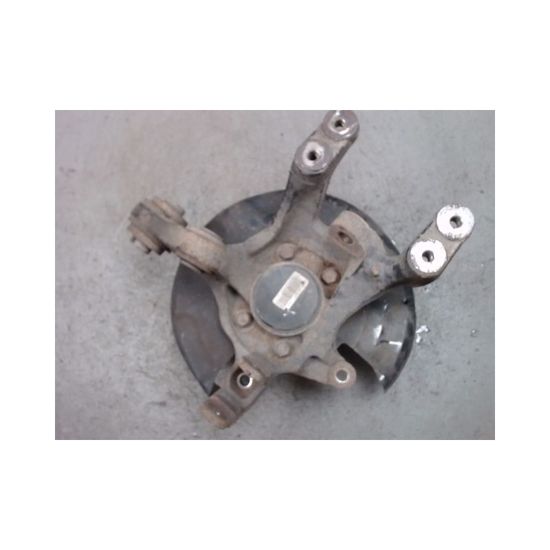 PIVOT ARRIERE DROIT HYUNDAI I30