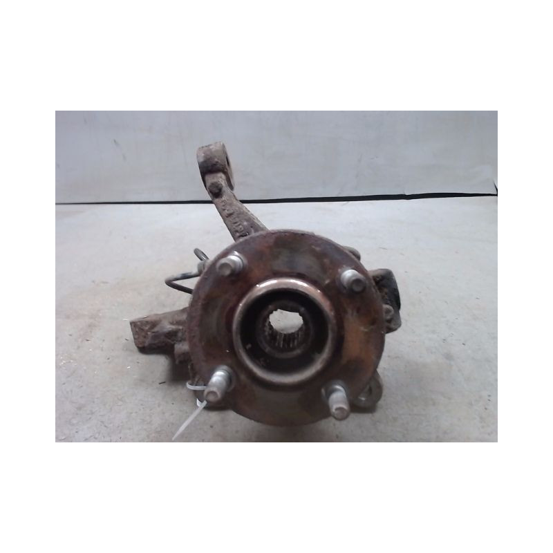 PIVOT AVANT GAUCHE FORD FIESTA