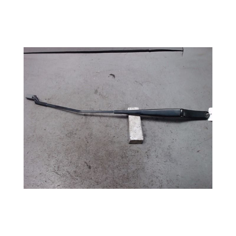 BRAS ESSUIE-GLACE AVANT DROIT VOLKSWAGEN GOLF VII