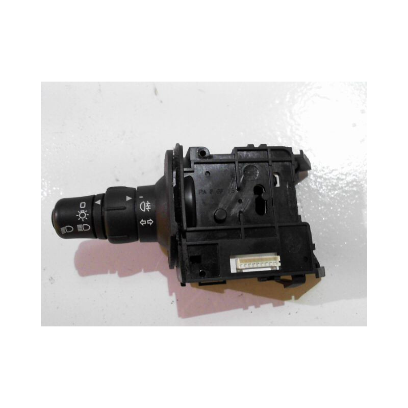 COMMANDE CLIGNOTANT RENAULT SCENIC II 2006-