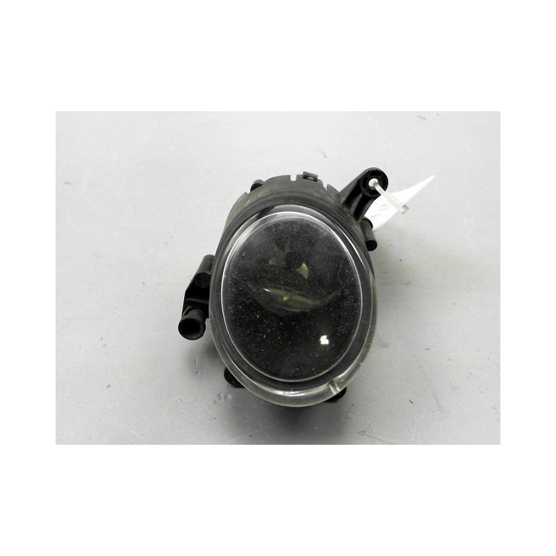 PHARE ANTIBROUILLARD AVANT DROIT AUDI A4 CABRIO 2P II Phase 1 2002-2005