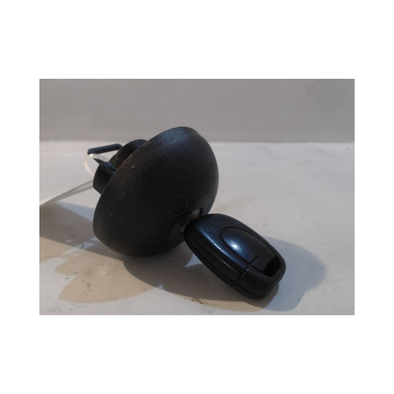 BOUCHON RESERVOIR A CARBURANT RENAULT CLIO II CAMPUS 06-