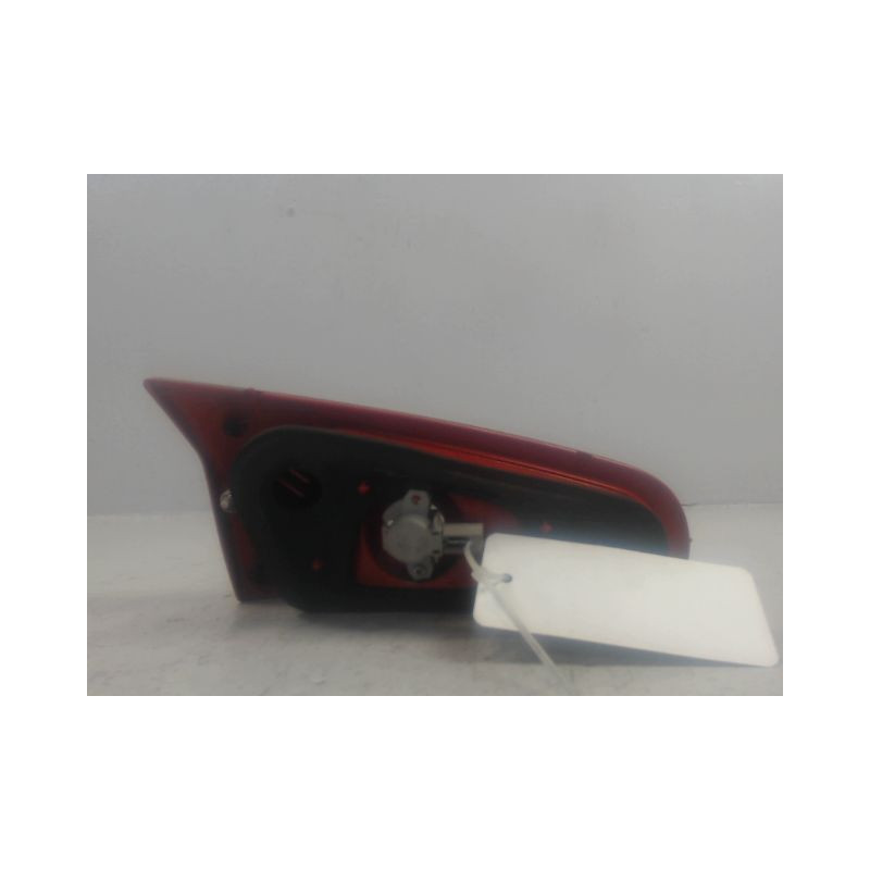 FEU ARRIERE INTERIEUR DROIT ALFA ROMEO 147 2004-