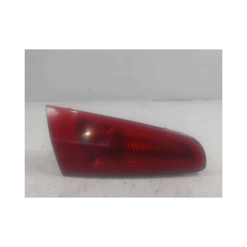 FEU ARRIERE INTERIEUR GAUCHE ALFA ROMEO 147 2004-