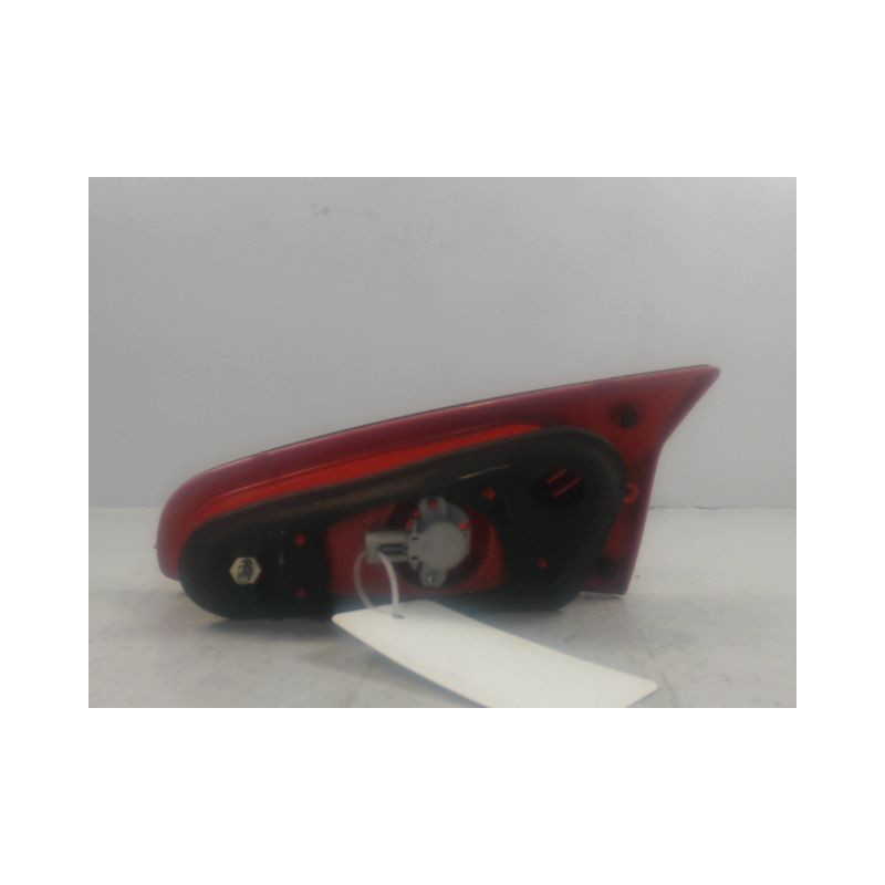 FEU ARRIERE INTERIEUR GAUCHE ALFA ROMEO 147 2004-