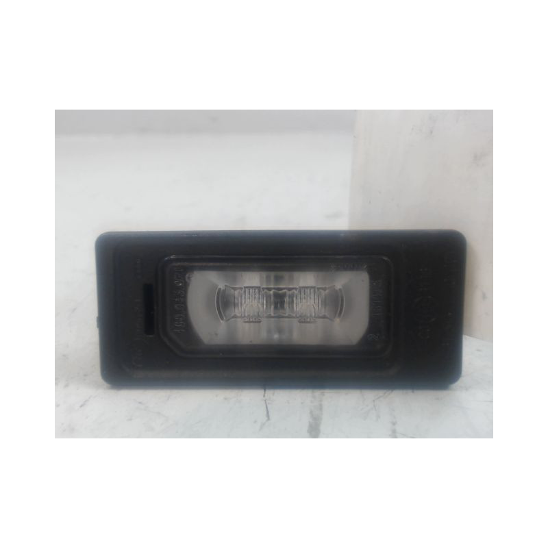 ECLAIREUR PLAQUE DE POLICE DROIT AUDI A3 2003-