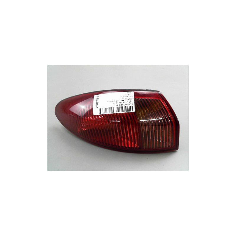 FEU ARRIERE GAUCHE  ALFA ROMEO 147 04-10