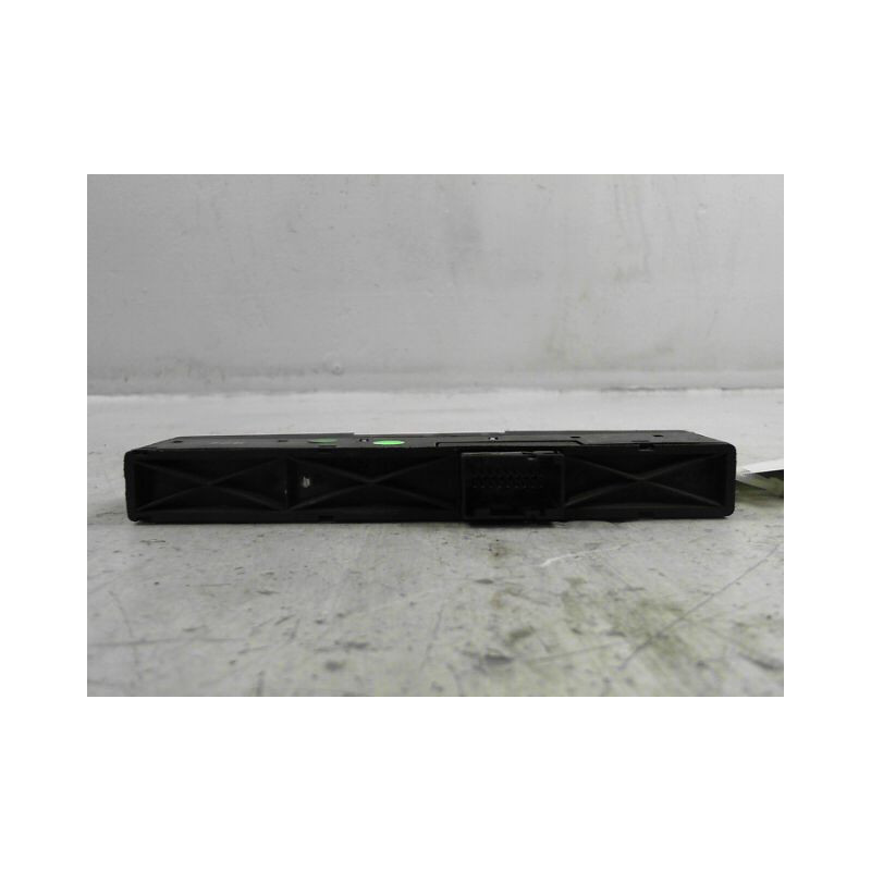 BOUTON DE WARNING ALFA ROMEO 147 2004-