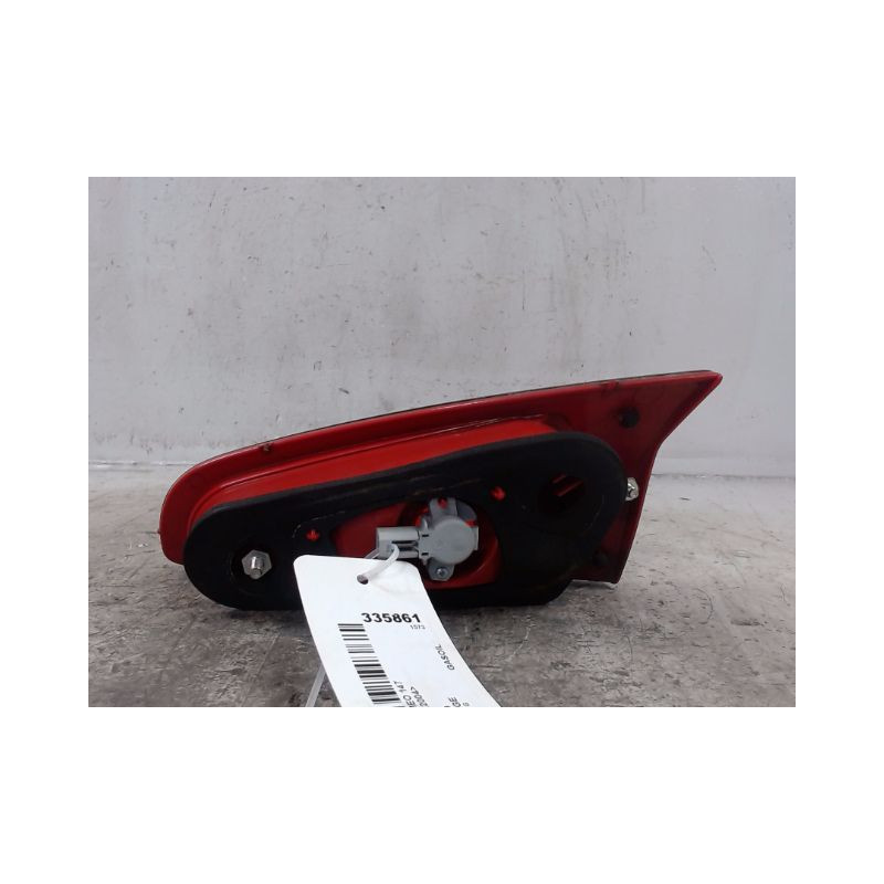 FEU ARRIERE INTERIEUR GAUCHE ALFA ROMEO 147 2004-