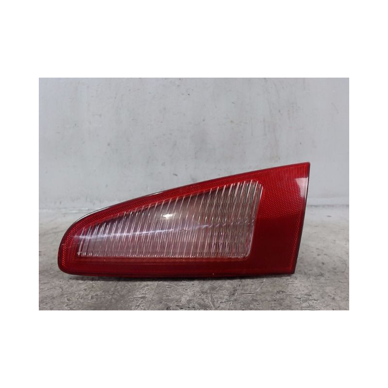 FEU ARRIERE INTERIEUR DROIT ALFA ROMEO 147 2004-