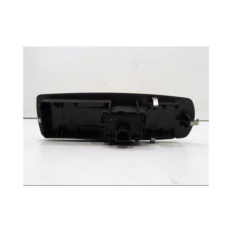 COMMANDE LEVE-GLACE PORTE AVD RENAULT MEGANE