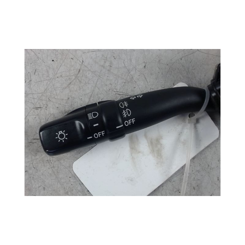 COMMANDE CLIGNOTANT TOYOTA COROLLA VERSO 2004-2007
